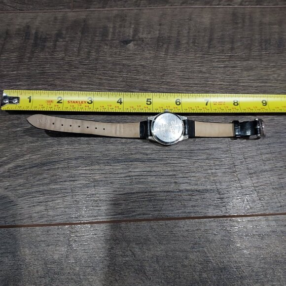 Disney Dopey SII Vintage Full Figure Dwarf Wrist Watch Date Silly Wave New Batry - Picture 5 of 10